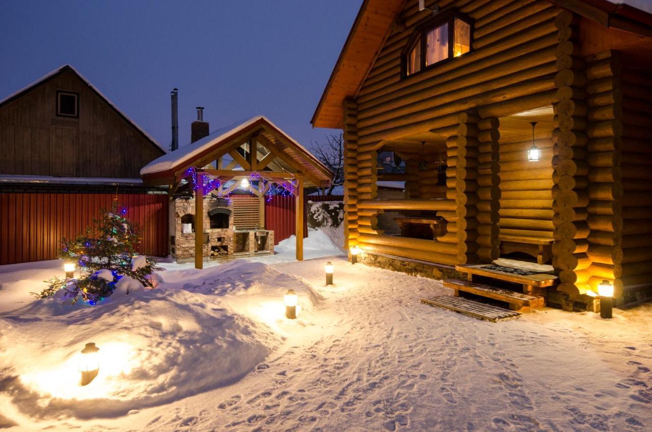 Guest House "Chalet" Borisov Buitenkant foto